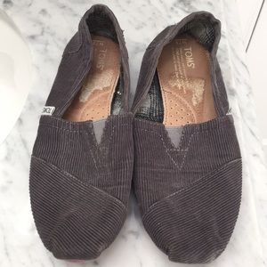 Toms women’s flats